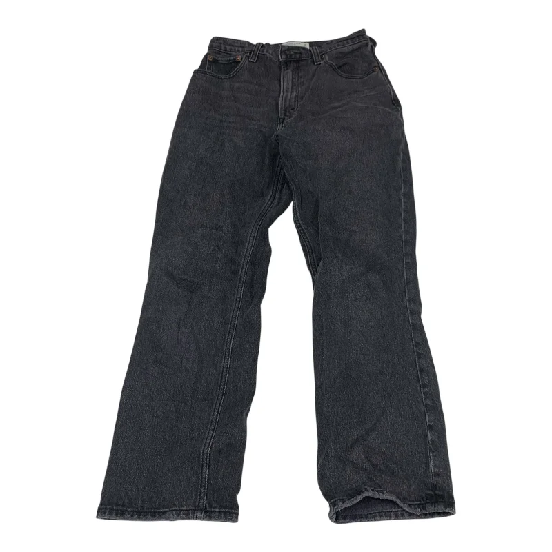 Jeans with a classic five-pocket design and added stretch for ease of movementJeans Straight By Abercrombie And Fitch In Black Denim, Size: 2