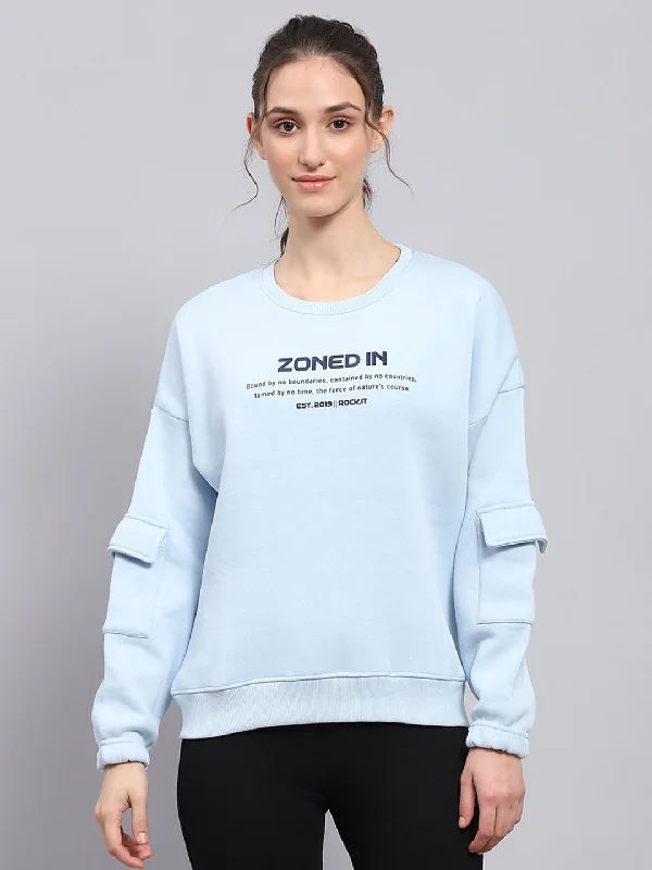 women's hooded pullovers with a asymmetrical hem for a trendy touchWomen Sky Blue Printed Round Neck Full Sleeve Sweatshirt