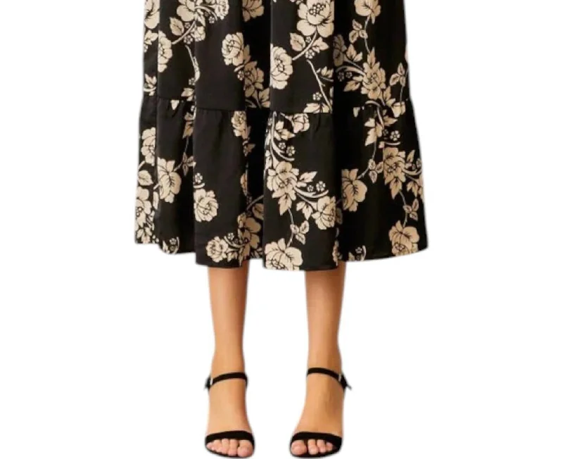 Floral print women's bottomsWinter-Garden Satin Maxi Skirt In Black