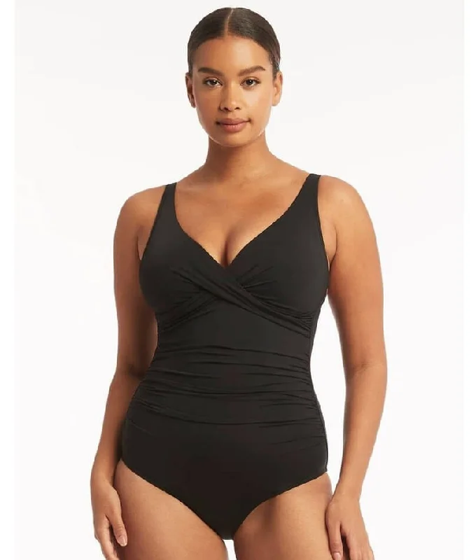 one-piece swimsuitSea Level Eco Essentials Cross Front A-DD Cup One Piece Swimsuit - Black