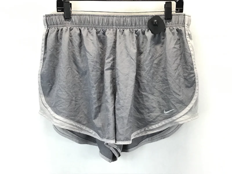 Bridal party women's dressesGrey Athletic Shorts Nike, Size 1x