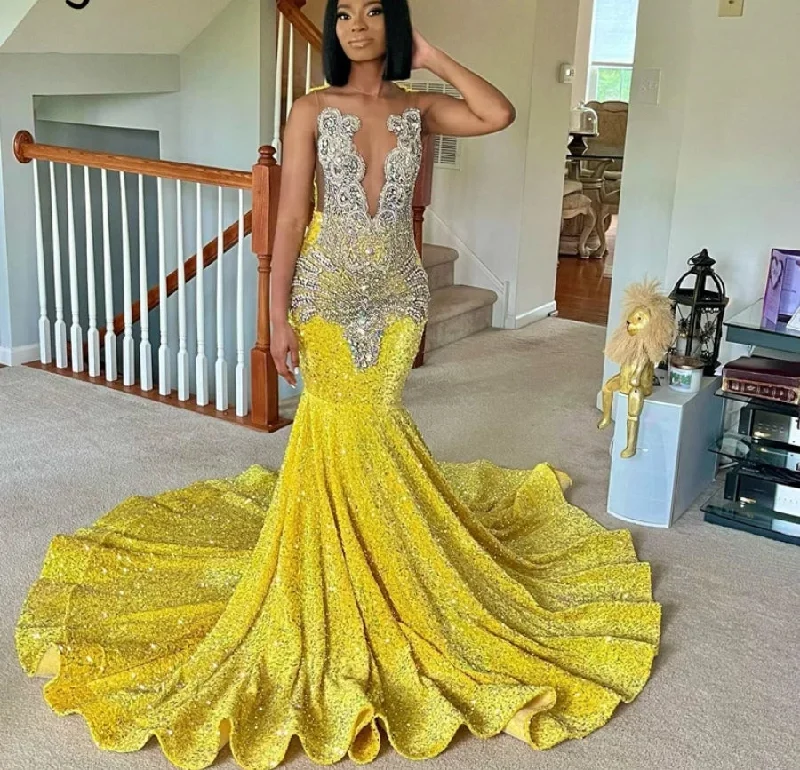 Sustainable dresses for eco-conscious womenSparkly Yellow Mermaid Prom Dress 2024 Beads Crystal Rhinestones Graduation Party Dress Birthday Wedding Reception Robe De Bal