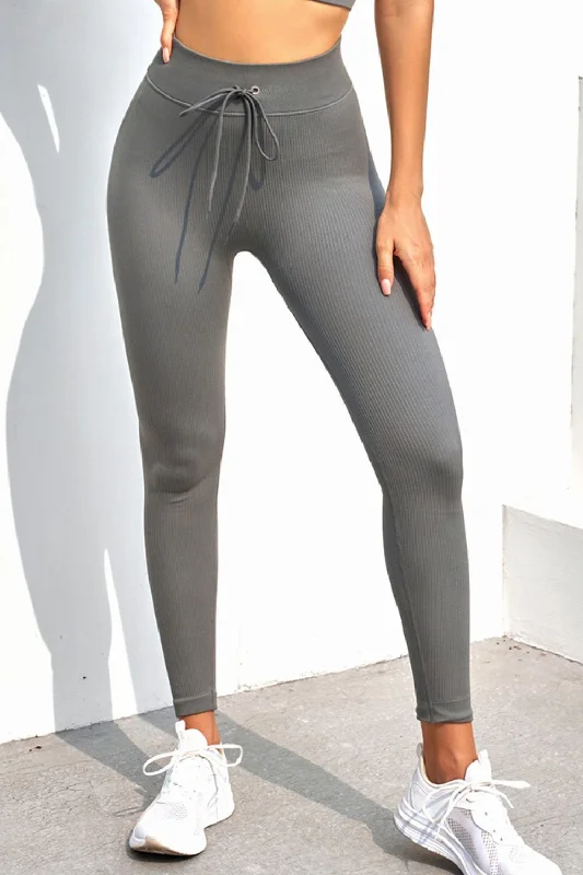 Lightweight women's leggingsRibbed Sports Leggings