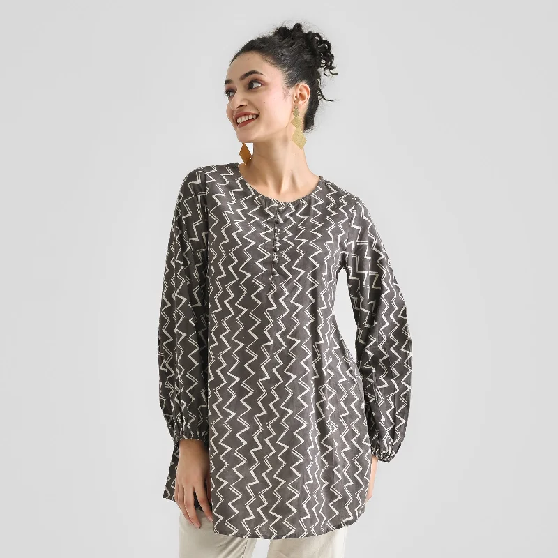 Embroidered women's topsMud Grey Contemporary Dabu Printed Cotton Tunic with Elastic Sleeve Detail