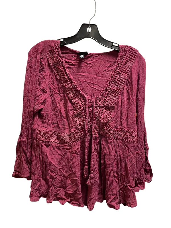 Pastel women's topsTop Long Sleeve By Torrid In Red, Size: Xl